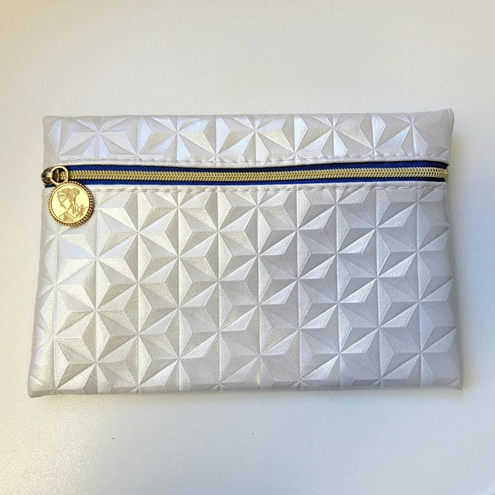 🦋 3 for $10 ~ IPSY Glam Bag March 2023 Design Pearl‎ White Geometric Pattern